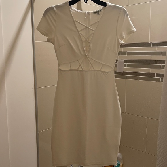 charlotte russe white bodycon dress Charlotte Russe White Strapless Dress Lined Textured ZIP FRONT Size XL